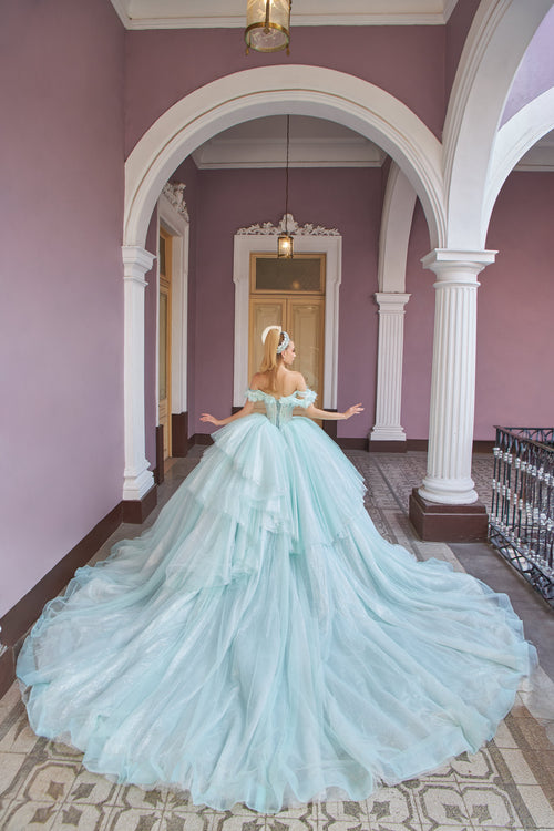 FRN2030 Vestido de XV Años Princesa con Falda en Capas y Corsé Ilusion